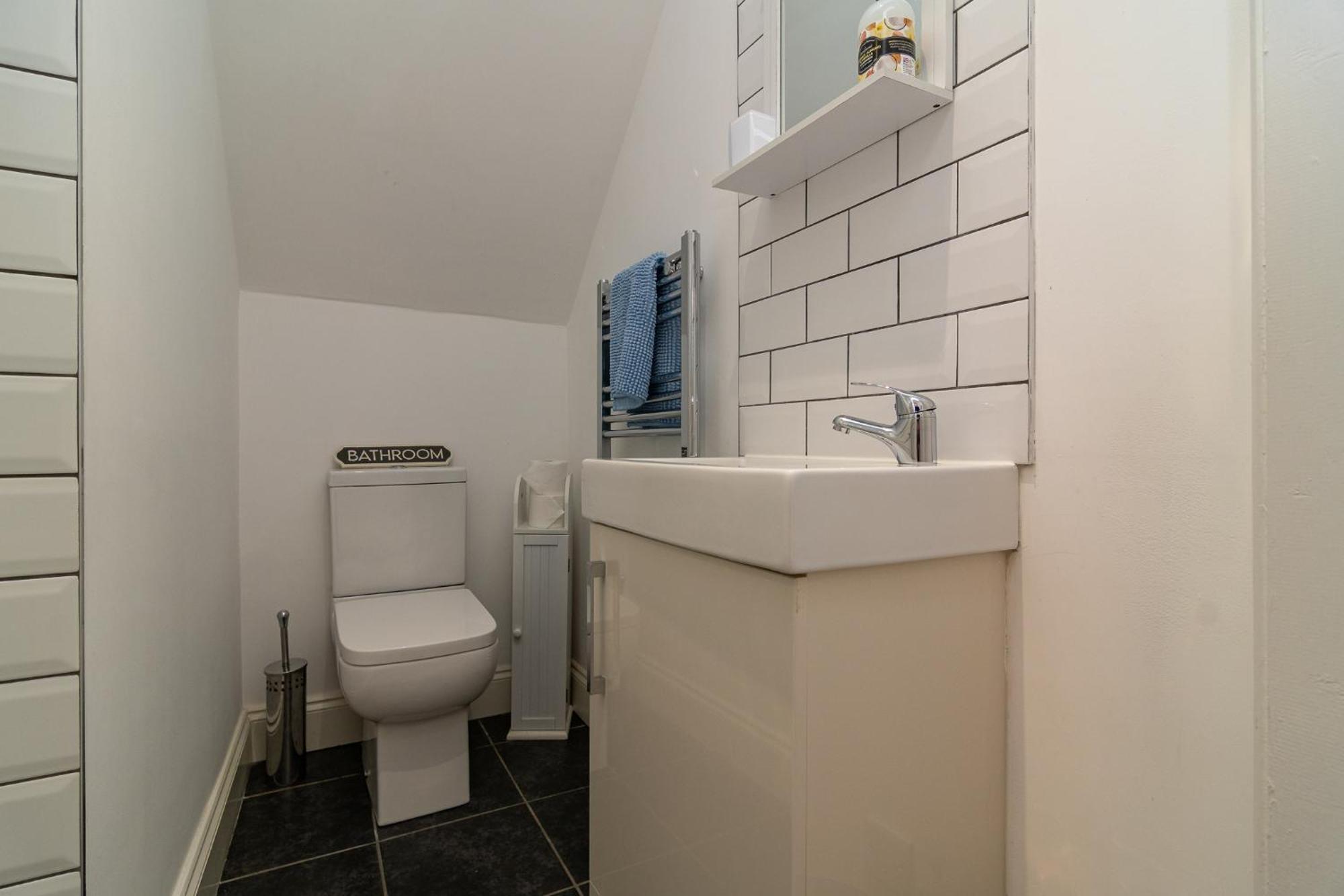 Light Airy 3 Bed Town Cntr Flat 700M To The Beach 伯恩茅斯 外观 照片
